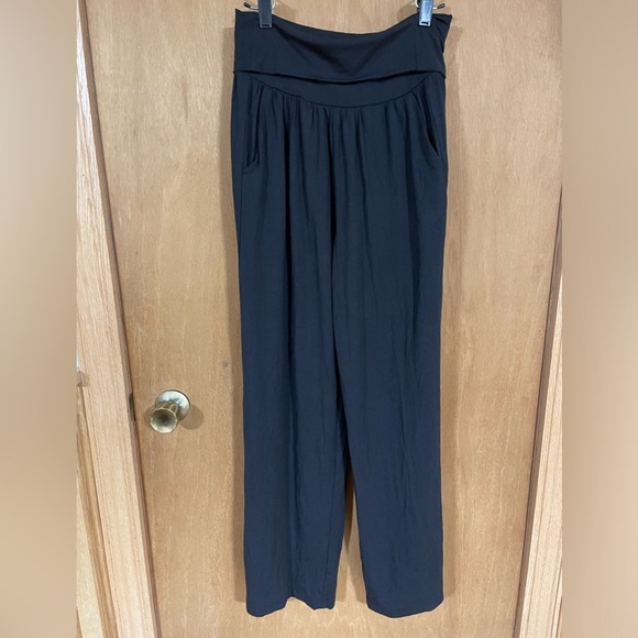 ATHLETA-STUDIO WIDE LEG PANT - Picture 3 of 5
